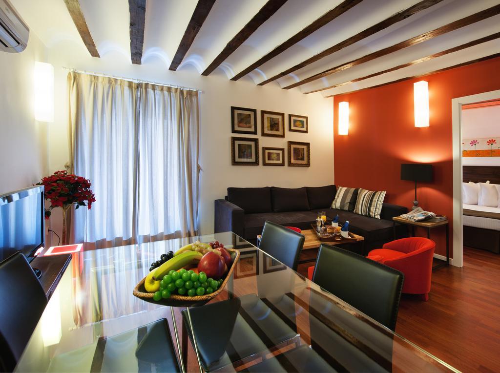 Apartamentos Abad Toledo Szoba fotó